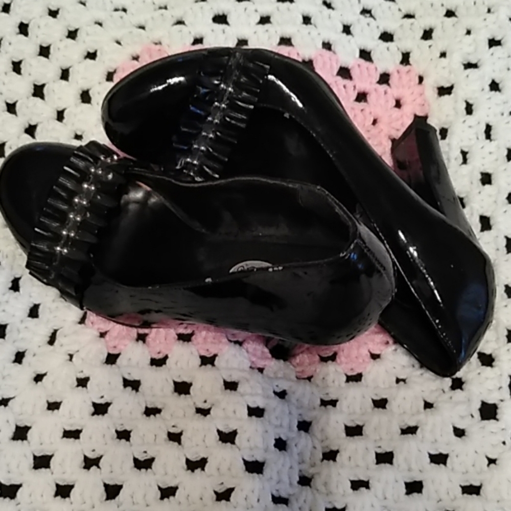Woman's Casual Heels